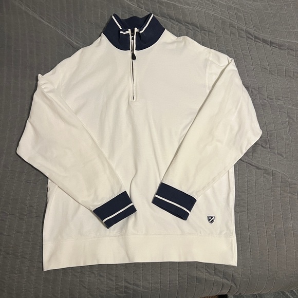 White Cremieux quarter zip, perfect year around - Picture 3 of 5